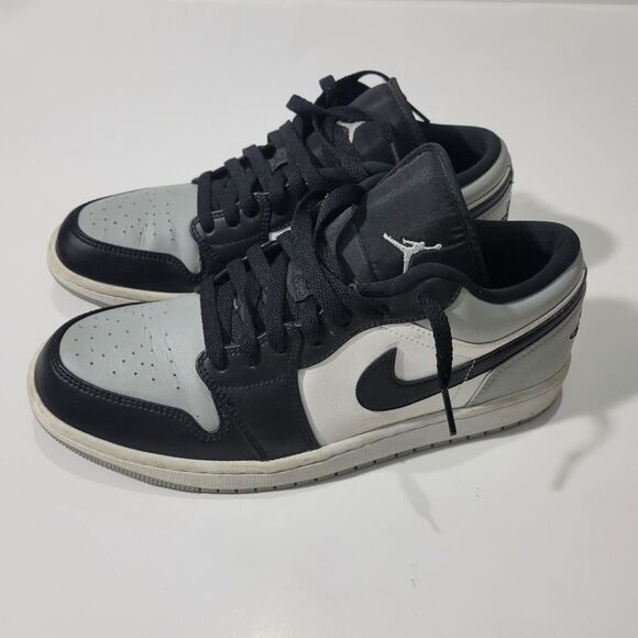 Nike  Air Jordan 1 Low Top Sz 9.5 Grey 553558-052 main image 11